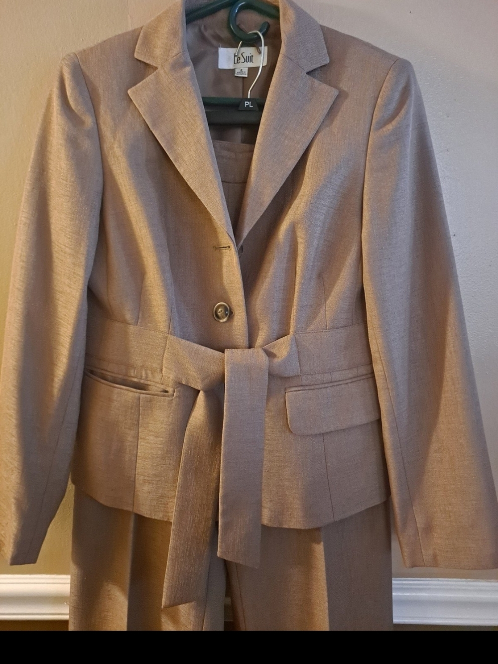 Le Suit Tan Women's Two-Piece Blazer Set - Picture 1 of 6